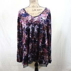 Chelsea & Theodore floral velvet tie back top